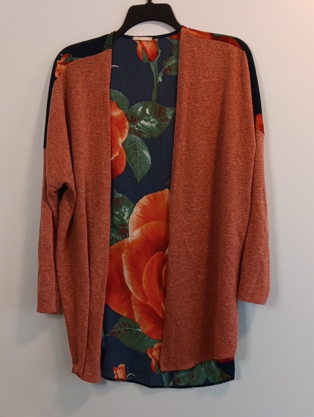 ODDY Open-Front Cardigan Rust Color with Navy Floral Back
